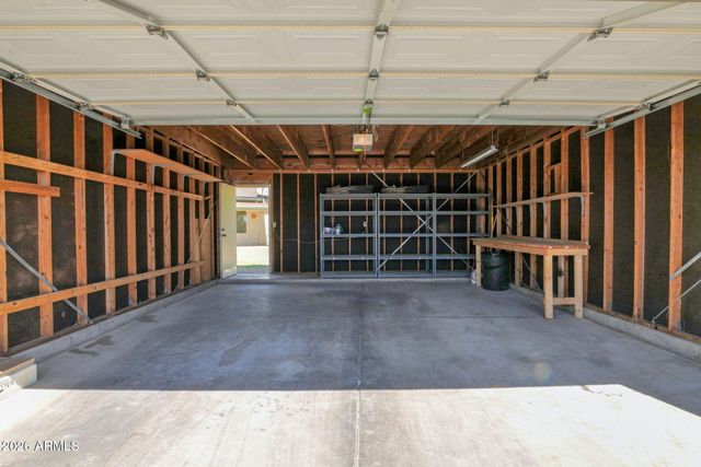 6801 W KINGS Avenue, Peoria, AZ 85382