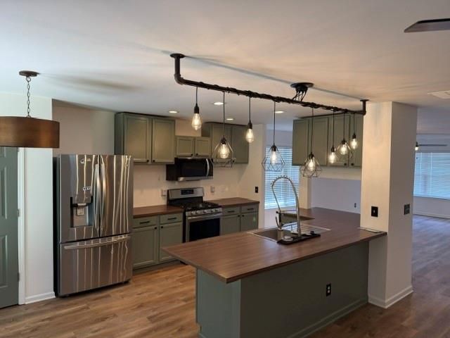 311 Sam Cobb Place, Woodstock, GA 30188