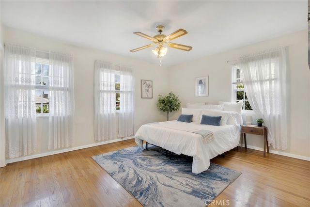400 University Avenue, Burbank, CA 91504