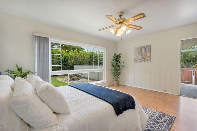 400 University Avenue, Burbank, CA 91504
