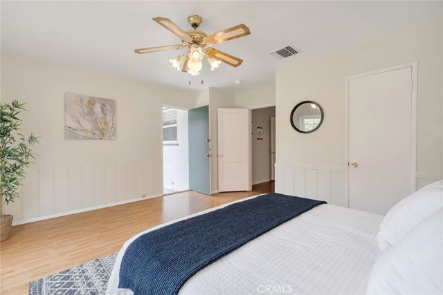 400 University Avenue, Burbank, CA 91504