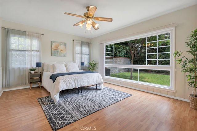 400 University Avenue, Burbank, CA 91504