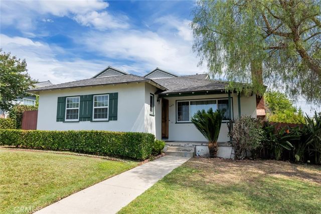 400 University Avenue, Burbank, CA 91504