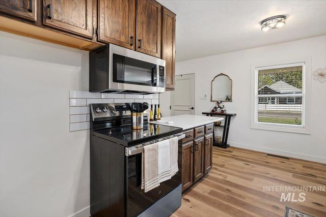 415 Adams Street, Twin Falls, ID 83301