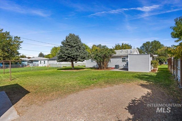 415 Adams Street, Twin Falls, ID 83301