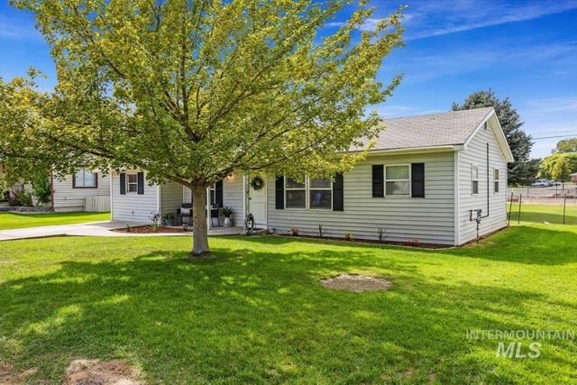415 Adams Street, Twin Falls, ID 83301