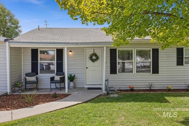 415 Adams Street, Twin Falls, ID 83301