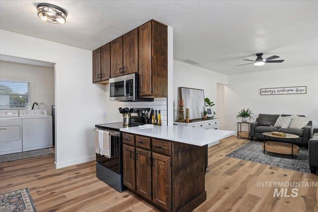 415 Adams Street, Twin Falls, ID 83301