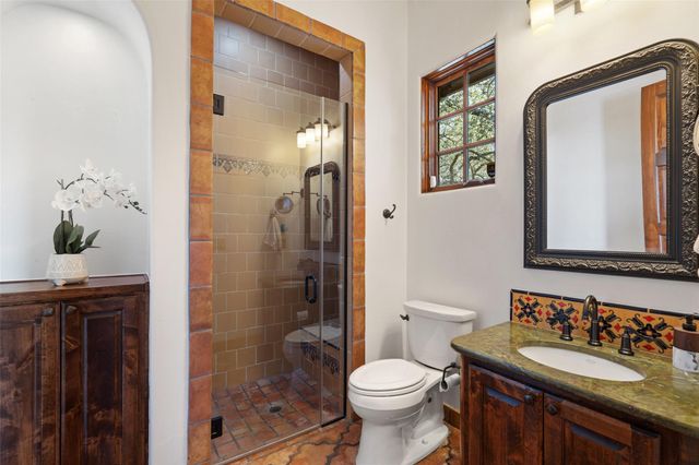 18033 Glenville CV, Austin, TX 78738