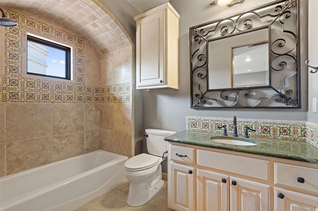 18033 Glenville CV, Austin, TX 78738