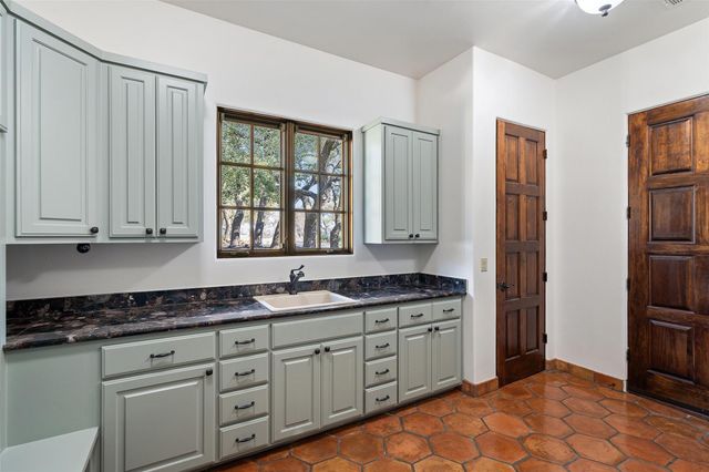 18033 Glenville CV, Austin, TX 78738