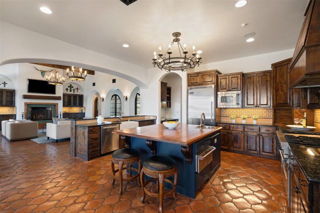 18033 Glenville CV, Austin, TX 78738