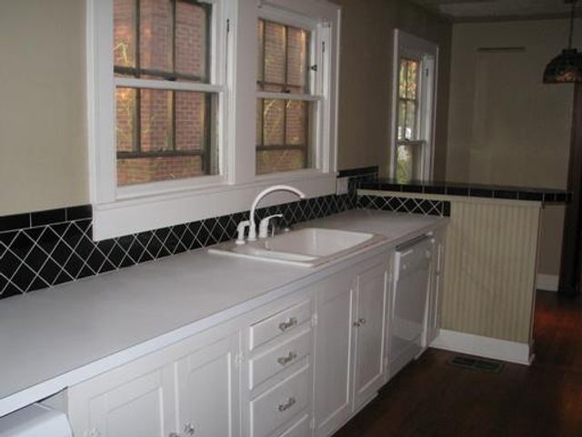 2830 San Gabriel ST A, Austin, TX 78705