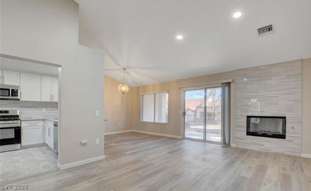 2716 Showcase Drive, Las Vegas, NV 89134
