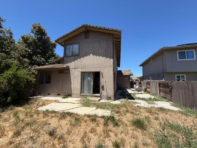 6677 El Capitan Cir, Stockton, CA 95210