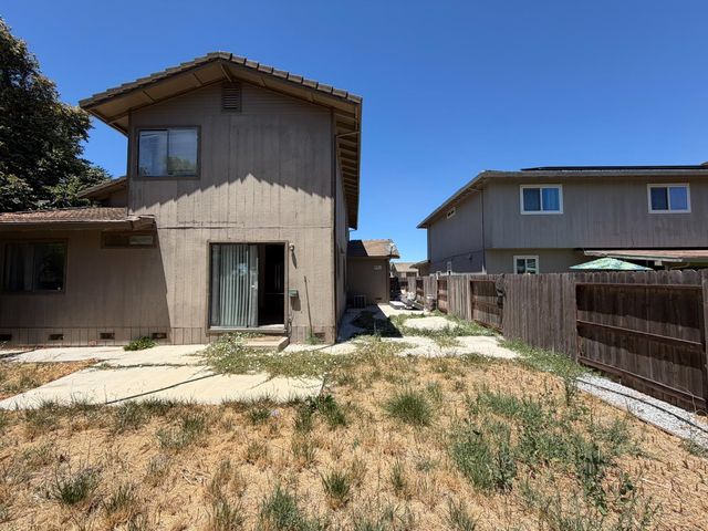 6677 El Capitan Cir, Stockton, CA 95210