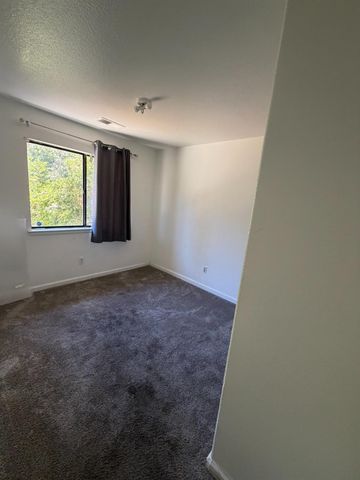 6677 El Capitan Cir, Stockton, CA 95210