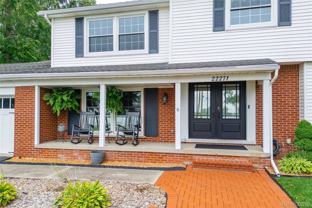 22271 West River Road, Grosse Ile Township, MI 48138