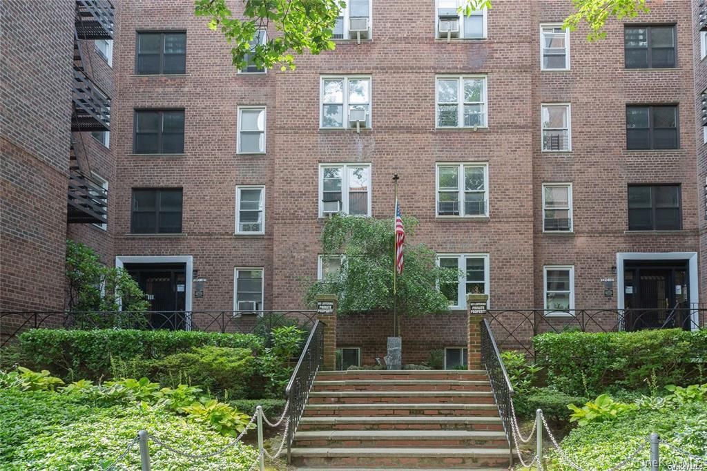 120-10 85th Avenue 5H, Kew Gardens, NY 11415