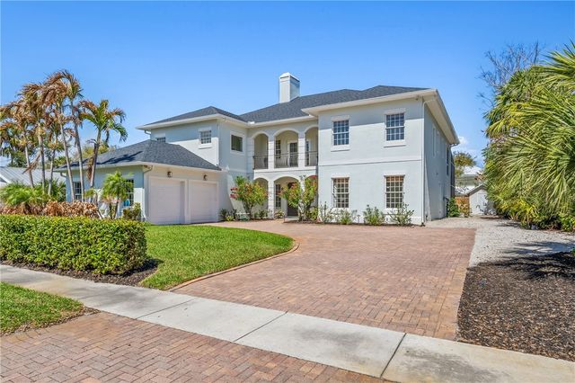 631 Camelia Lane, Vero Beach, FL 32963