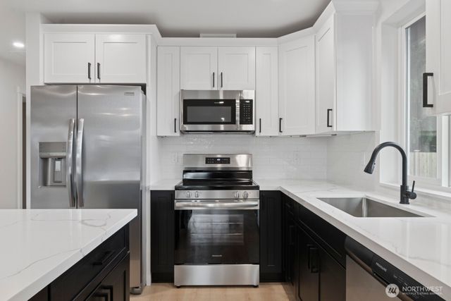 101 Skyline Drive, Elma, WA 98541