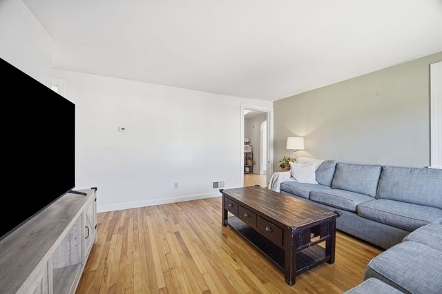 77 Clapp St, Abington, MA 02351