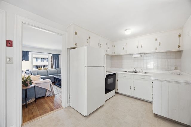 77 Clapp St, Abington, MA 02351