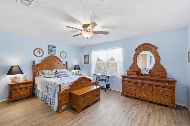 1709 Mclennan Crossing Road, Woodway, TX 76712