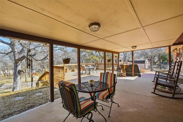 1709 Mclennan Crossing Road, Woodway, TX 76712