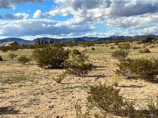 11.97 AC Mormon Flat Road, Golden Valley, AZ 86413