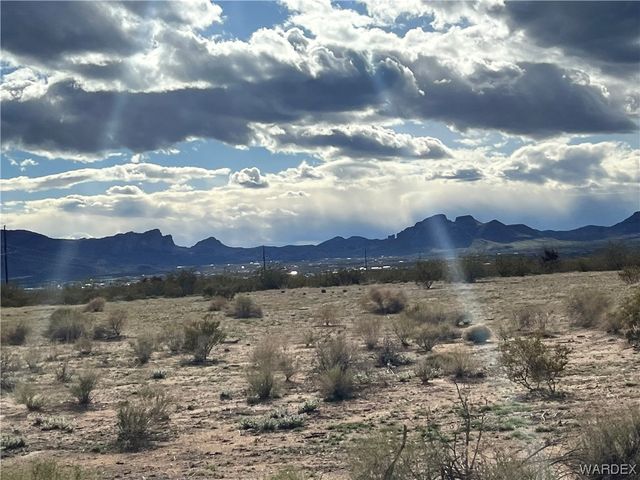 11.97 AC Mormon Flat Road, Golden Valley, AZ 86413