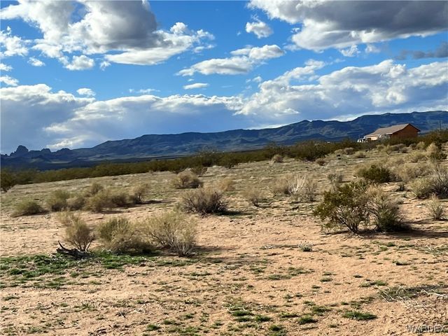 11.97 AC Mormon Flat Road, Golden Valley, AZ 86413