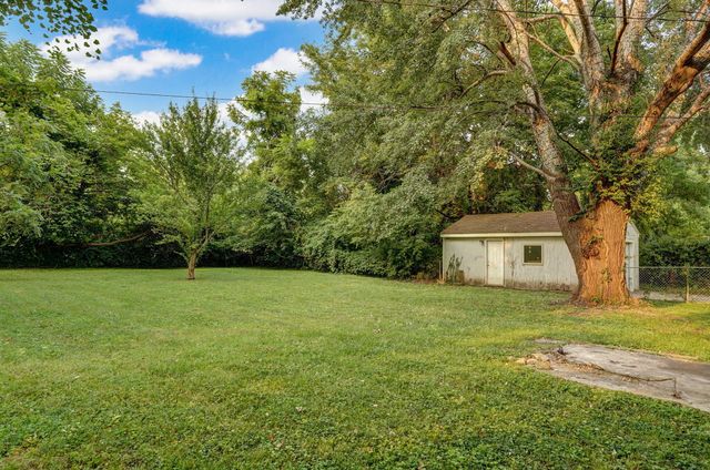 2313 E Atlantic Street, Springfield, MO 65803