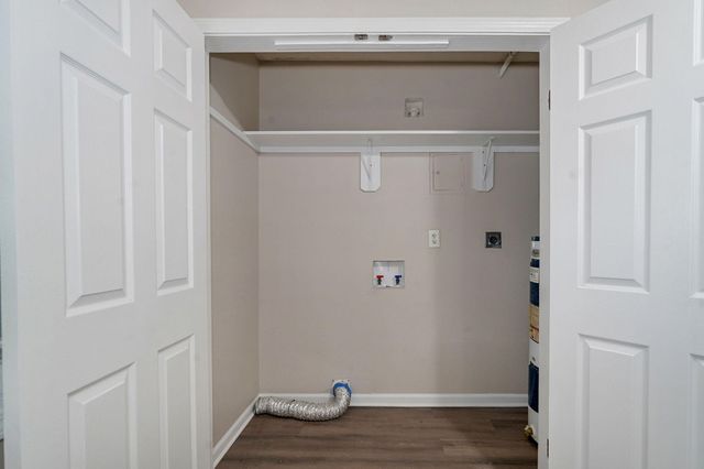 2313 E Atlantic Street, Springfield, MO 65803