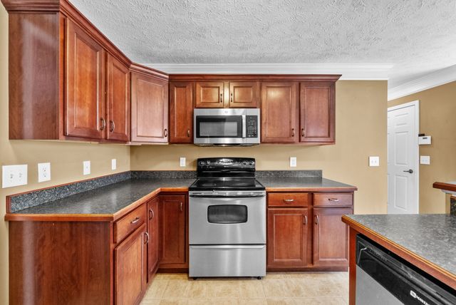 601 Winding Bluff Way, Clarksville, TN 37040