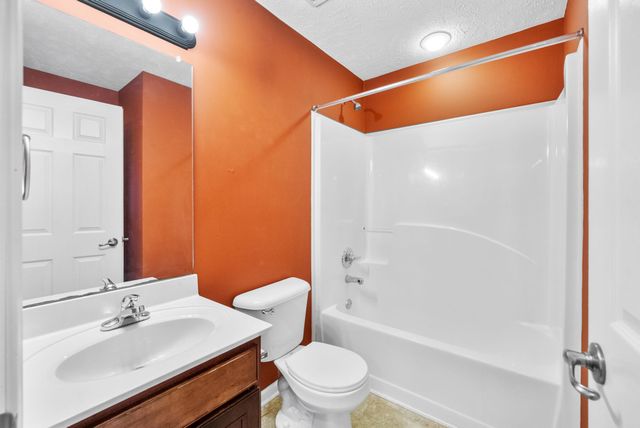 601 Winding Bluff Way, Clarksville, TN 37040