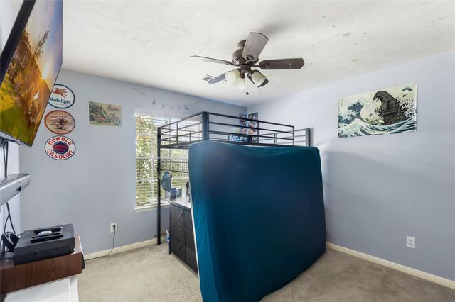 1831 Country Club Cove Drive, Baytown, TX 77521