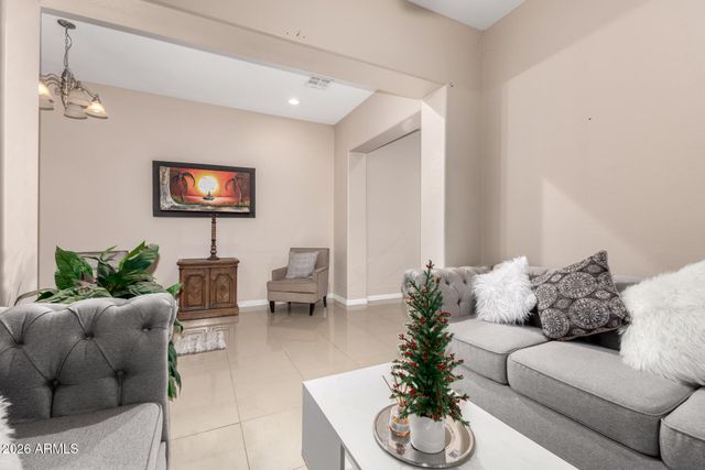 36843 W INDIAN SCHOOL Road, Tonopah, AZ 85354