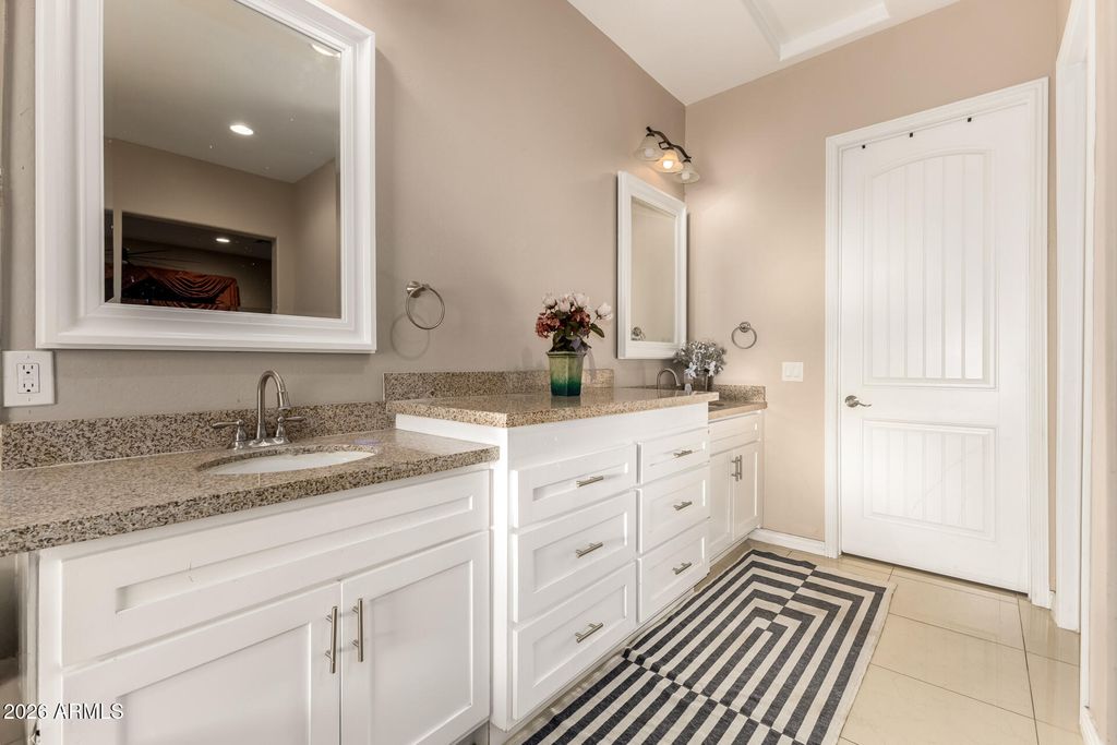 Image 27 of property listing at 36843 W INDIAN SCHOOL Road, Tonopah, AZ 85354