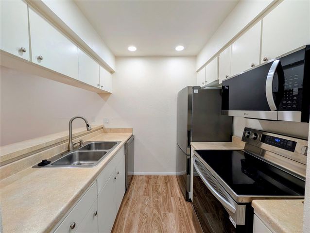 7801 Shoal Creek BLVD 144, Austin, TX 78757