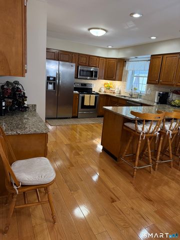 99 Old Farms Road, Avon, CT 06001