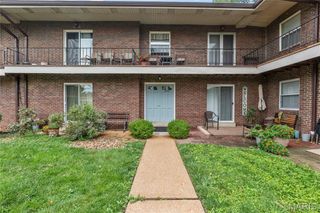 6923 Colonial Woods Drive 16, St Louis, MO 63129