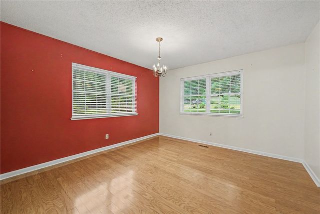 1966 E Brent Lane, Fayetteville, AR 72703