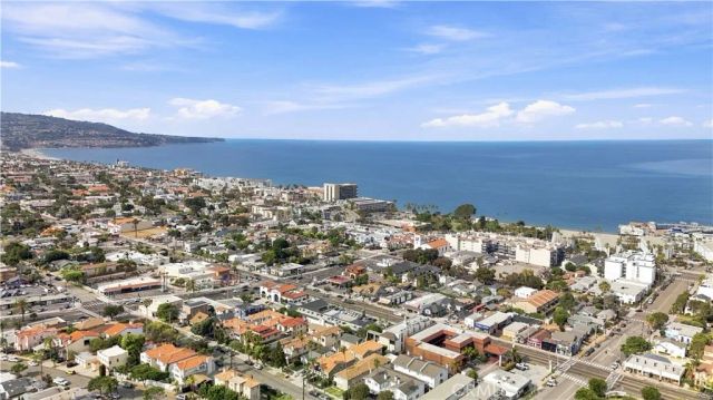 211 S. Francisca Avenue B, Redondo Beach, CA 90277