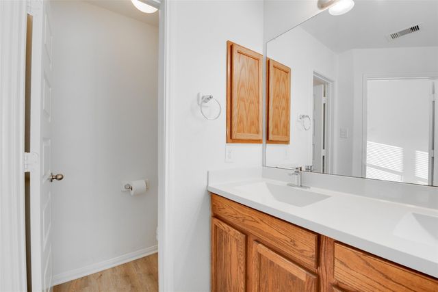2410 Lakecrest Town Drive, Katy, TX 77493