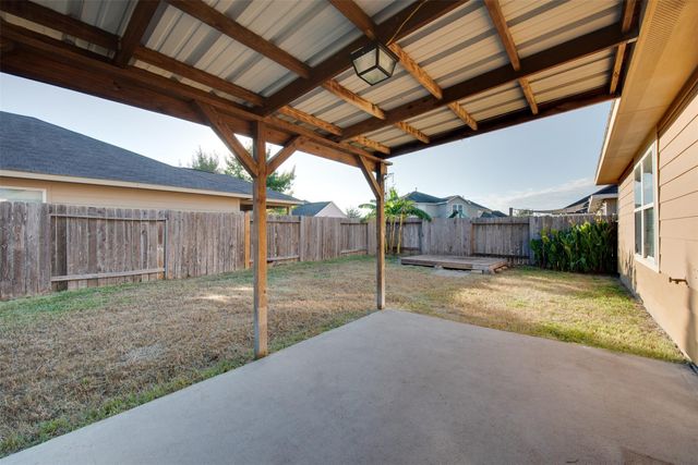 2410 Lakecrest Town Drive, Katy, TX 77493