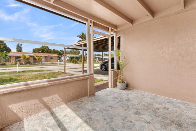 1750 NW 35th Terrace, Lauderhill, FL 33311