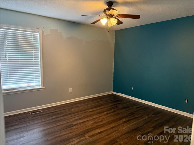 309 Mel Lane, Crouse, NC 28033