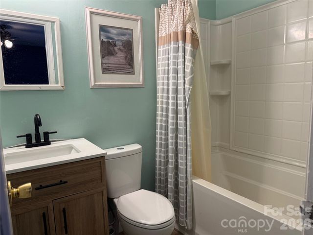 309 Mel Lane, Crouse, NC 28033