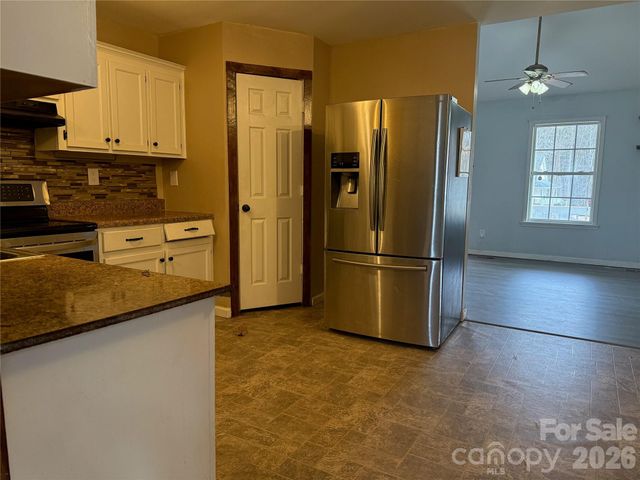 309 Mel Lane, Crouse, NC 28033